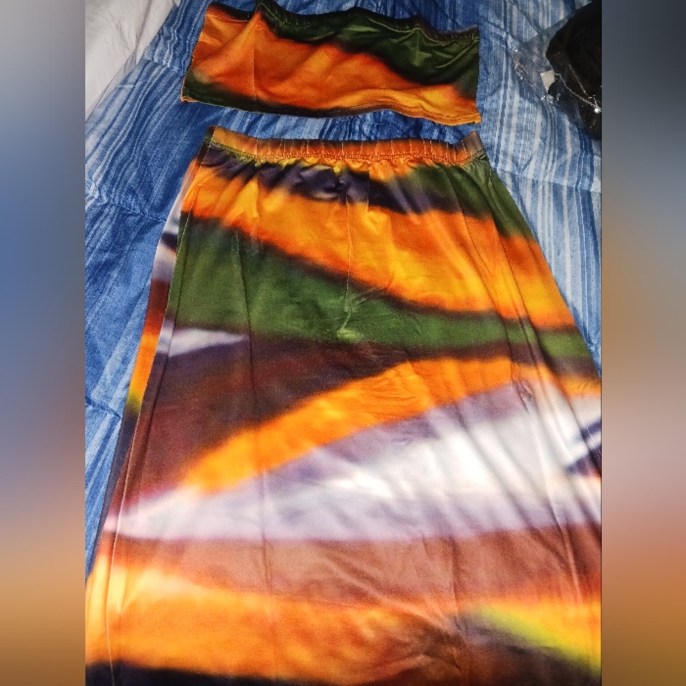 Never Worn 2 piece skirt set